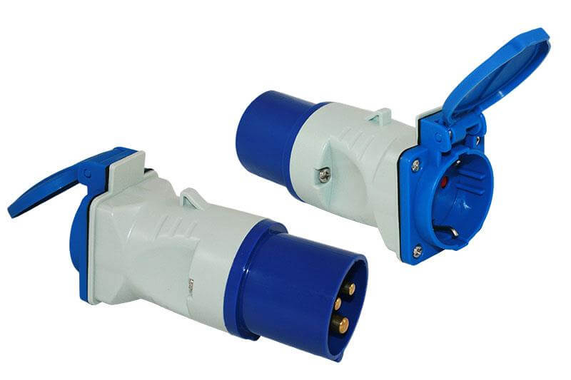 Adapter CEE stekker en Schuko contrastekker